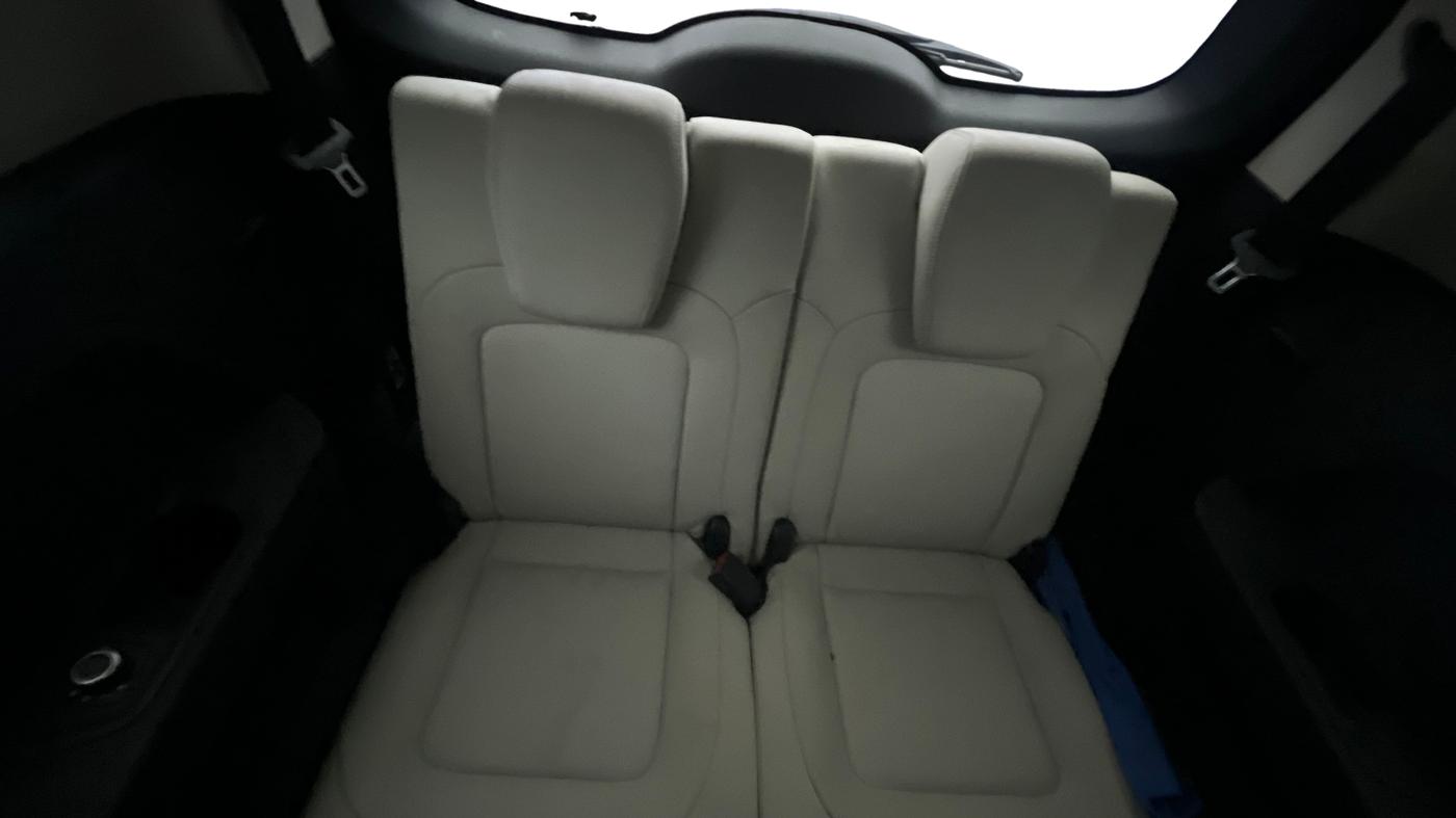 2023 Tata Safari XZ, Diesel, Manual, 40,943 km, Third Seat Row ( optional )