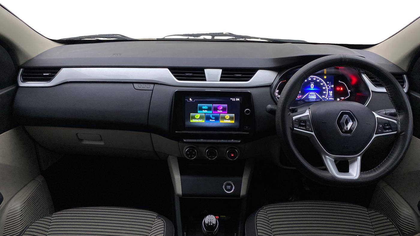 2024 Renault TRIBER RXZ, Petrol, Manual, 16,229 km, Dashboard