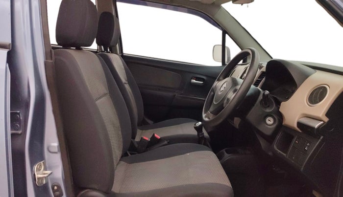 2013 Maruti Wagon R 1.0 LXI, Petrol, Manual, 93,879 km, Right Side Front Door Cabin