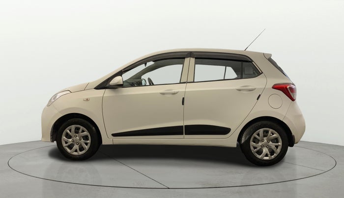 2018 Hyundai Grand i10 SPORTZ 1.2 KAPPA VTVT, CNG, Manual, 56,338 km, Left Side