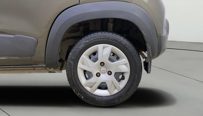 2019 Renault Kwid RXT 1.0 AMT, Petrol, Automatic, 26,074 km, Left Rear Wheel