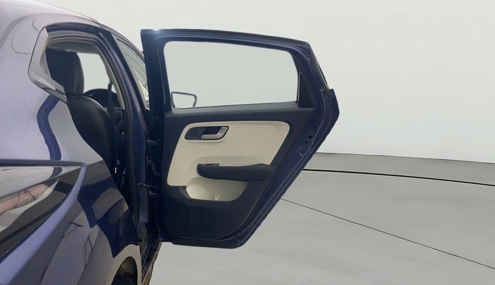 2023 Tata ALTROZ XZA + SUNROOF, Petrol, Automatic, 24,105 km, RHS Rear Door