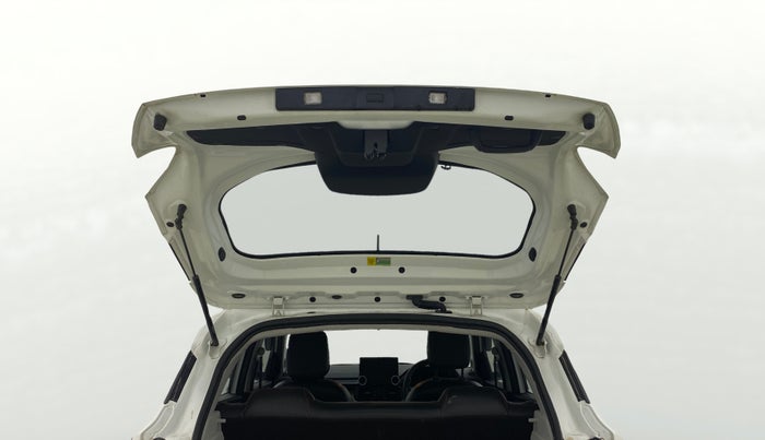 2023 Tata PUNCH ADVENTURE RHYTHM CNG, CNG, Manual, 28,607 km, Boot Door Open