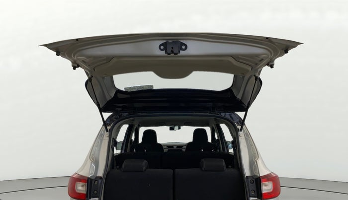 2022 Renault TRIBER RXT LIMITED EDITION, Petrol, Manual, 82,043 km, Boot Door Open