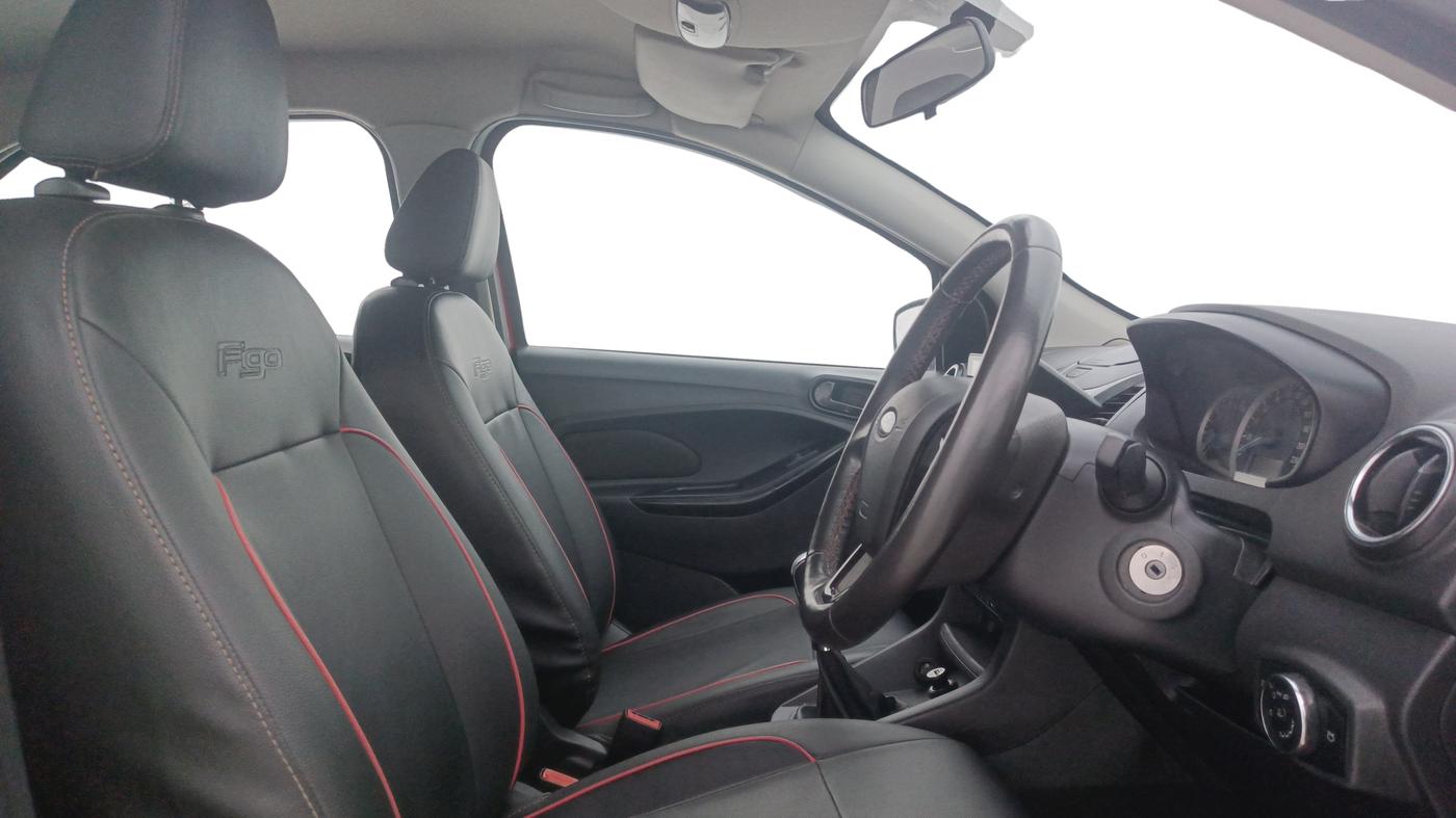 2018 Ford New Figo TITANIUM 1.2 PETROL MT, Petrol, Manual, 72,271 km, Right Side Front Door Cabin