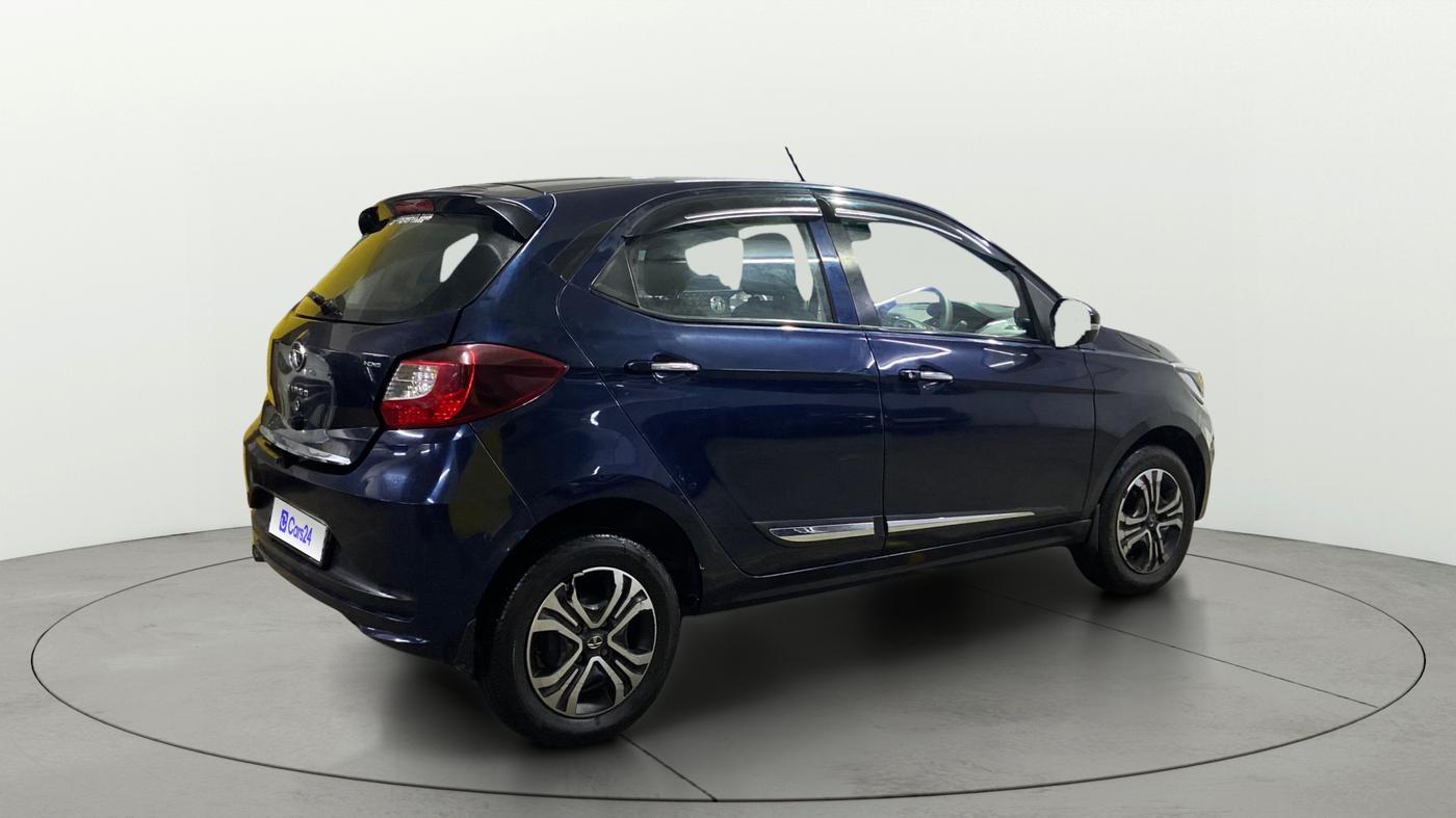 2022 Tata Tiago XZ PLUS CNG, CNG, Manual, 30,672 km, Right Back Diagonal