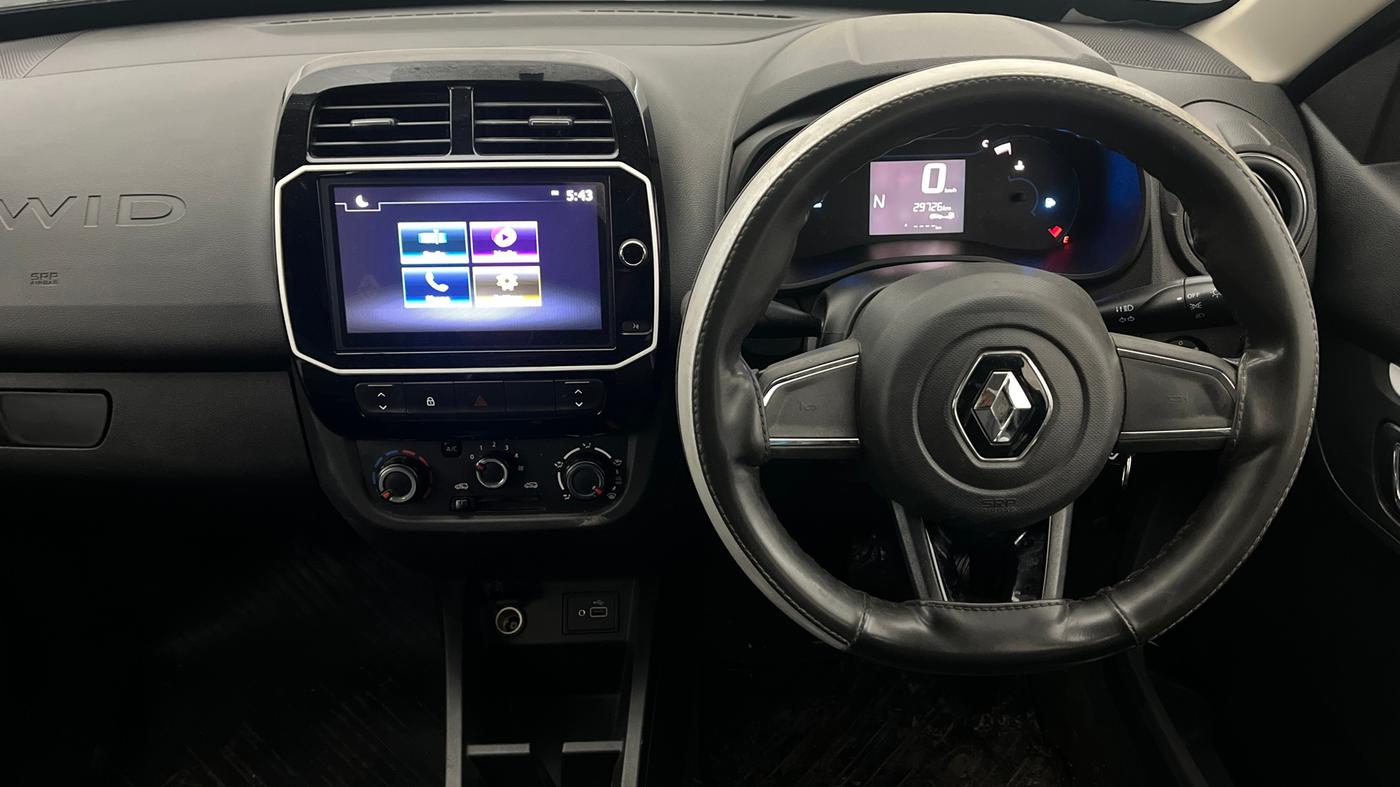 2022 Renault Kwid CLIMBER 1.0 AMT (O), Petrol, Automatic, 29,700 km, Steering Wheel Close Up