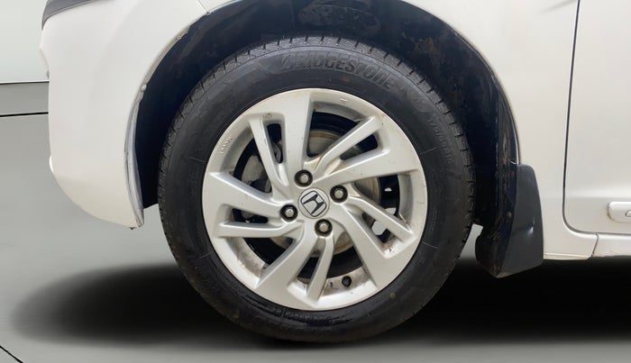 2016 Honda Jazz 1.2L I-VTEC V, Petrol, Manual, 1,05,957 km, Left Front Wheel