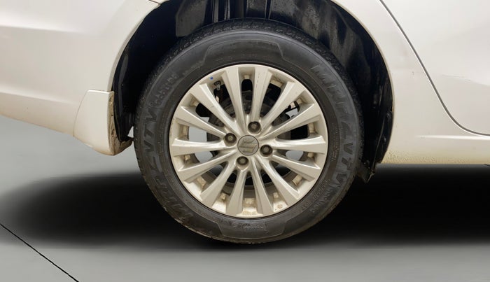 2014 Maruti Ciaz ZXI, Petrol, Manual, 78,079 km, Right Rear Wheel