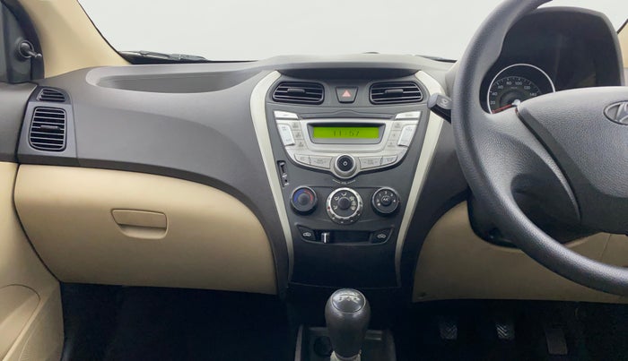 2016 Hyundai Eon MAGNA +, Petrol, Manual, 21,885 km, Air Conditioner