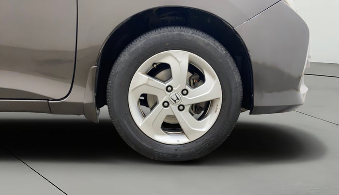 2015 Honda City 1.5L I-VTEC V MT, Petrol, Manual, 1,42,553 km, Right Front Wheel