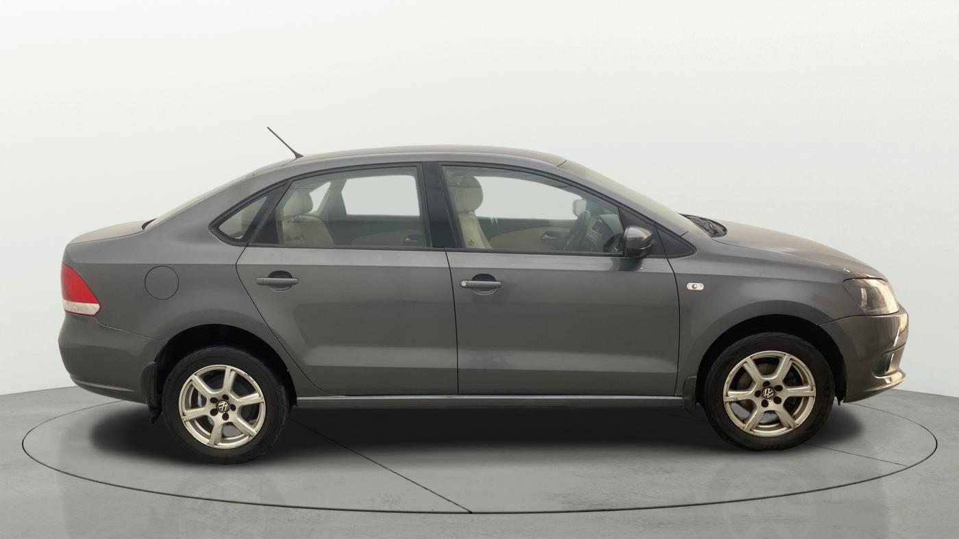 2014 Volkswagen Vento HIGHLINE PETROL AT, Petrol, Automatic, 93,694 km, Right Side View