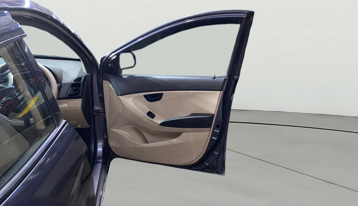 2017 Hyundai Eon MAGNA +, Petrol, Manual, 16,511 km, RHS Front Door