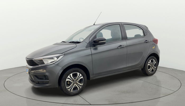 2023 Tata Tiago XT PETROL, Petrol, Manual, 30,028 km, Left Front Diagonal