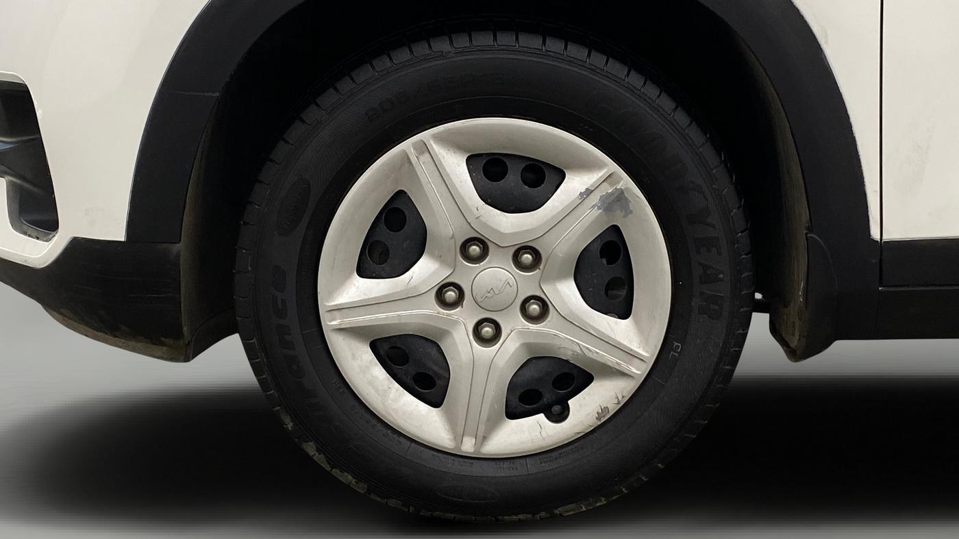 2021 KIA SELTOS HTK 1.5 PETROL, Petrol, Manual, 1,19,589 km, Left Front Wheel