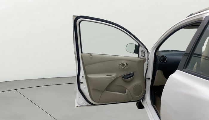 2017 Datsun Go Plus T, Petrol, Manual, 1,44,171 km, LHS Front Door