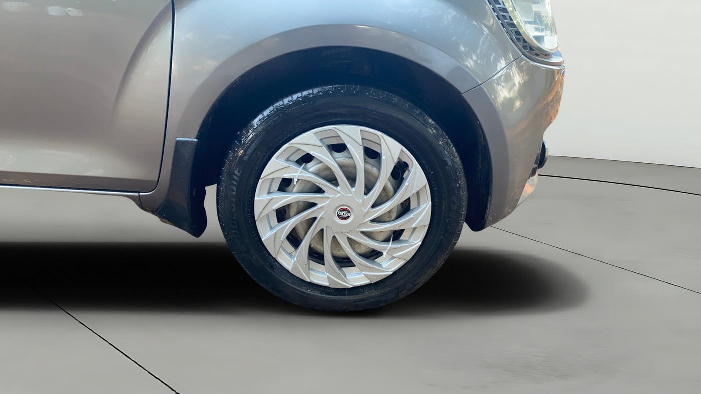 2018 Maruti IGNIS SIGMA 1.2, Petrol, Manual, 57,597 km, Right Front Wheel