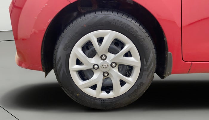 2017 Hyundai Grand i10 SPORTZ 1.2 KAPPA VTVT, Petrol, Manual, 13,664 km, Left Front Wheel