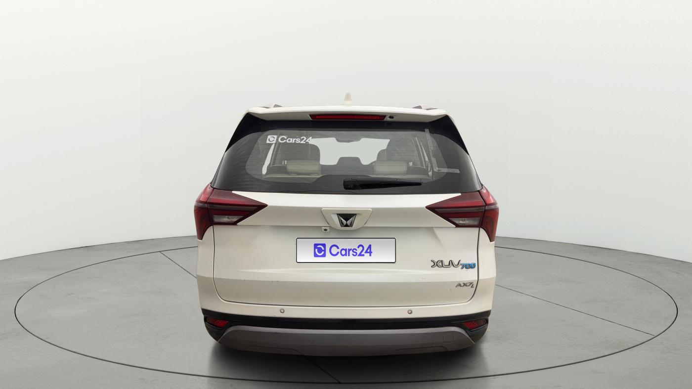 2021 Mahindra XUV700 AX 7 LUXURY P AT 7 STR, Petrol, Automatic, 38,127 km, Back/Rear