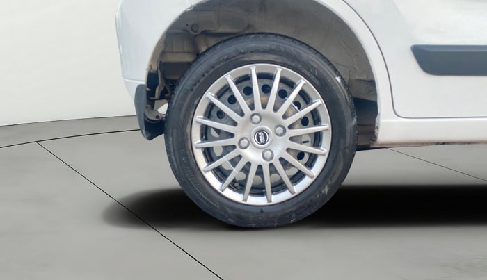 2016 Maruti Wagon R 1.0 VXI, Petrol, Manual, 1,45,459 km, Right Rear Wheel