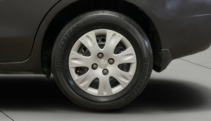 2016 Honda Amaze 1.2L I-VTEC S, Petrol, Manual, 88,804 km, Left Rear Wheel