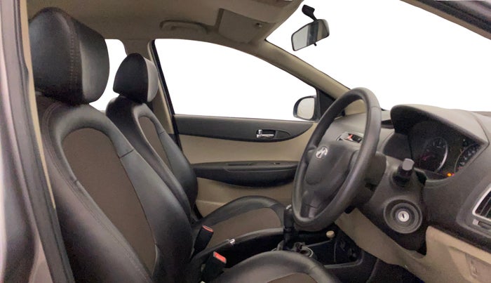 2012 Hyundai i20 MAGNA (O) 1.4 CRDI, Diesel, Manual, 51,385 km, Right Side Front Door Cabin