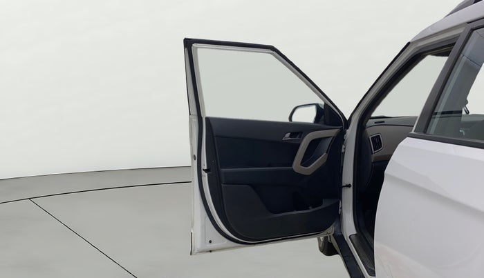 2016 Hyundai Creta SX PLUS 1.6 PETROL, Petrol, Manual, 1,19,371 km, LHS Front Door