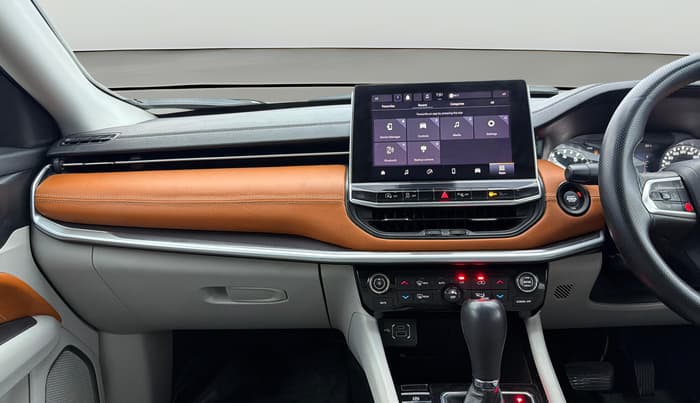 2021 Jeep Compass LONGITUDE (O) 1.4 PETROL DCT, Petrol, Automatic, 1,19,062 km, Air Conditioner
