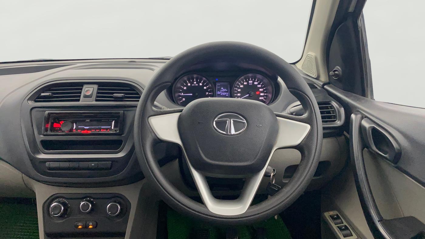 2016 Tata Tiago XE DIESEL, Diesel, Manual, 1,23,710 km, Steering Wheel Close Up