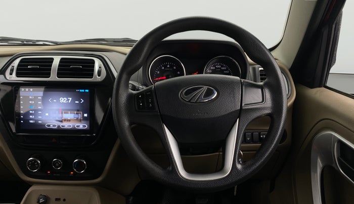 2016 Mahindra TUV300 T8 AMT, Diesel, Automatic, 81,360 km, Steering Wheel Close Up