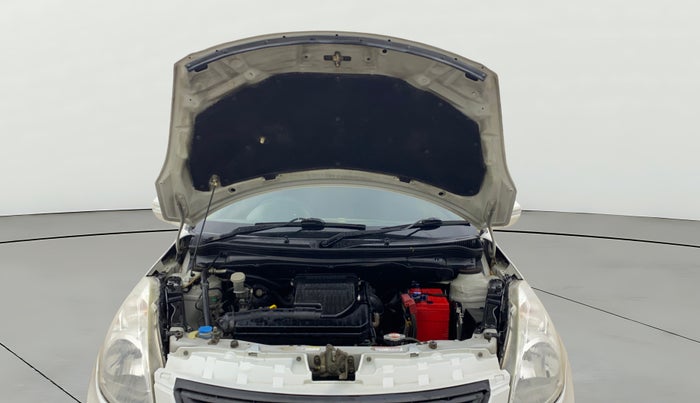 2014 Maruti Swift Dzire VXI, Petrol, Manual, 95,479 km, Open Bonet