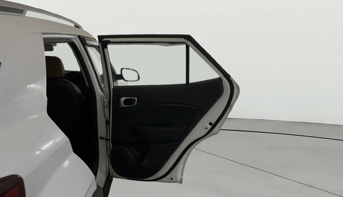 2021 Hyundai VENUE S 1.2, Petrol, Manual, 17,438 km, RHS Rear Door