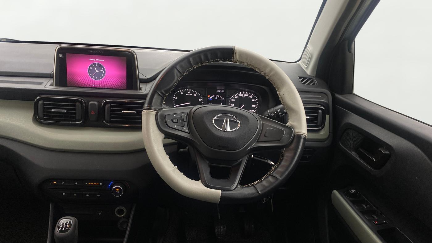 2022 Tata PUNCH ADVENTURE MT, Petrol, Manual, 9,426 km, Steering Wheel Close Up