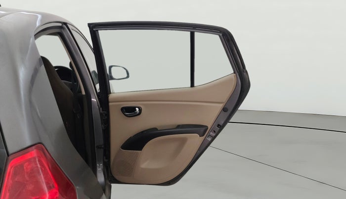 2013 Hyundai i10 MAGNA 1.2, Petrol, Manual, 1,04,045 km, RHS Rear Door