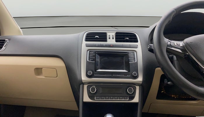 2017 Volkswagen Ameo HIGHLINE DSG 1.5 DIESEL , Diesel, Automatic, 1,00,607 km, Air Conditioner