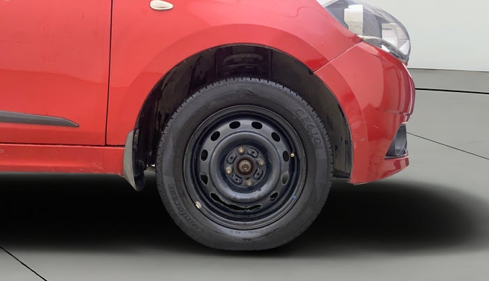 2017 Tata Tiago XTA PETROL, Petrol, Automatic, 82,116 km, Right Front Wheel