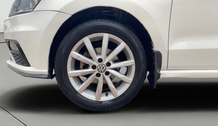 2018 Volkswagen Polo HIGHLINE PLUS 1.0 16 ALLOY, Petrol, Manual, 73,237 km, Left Front Wheel