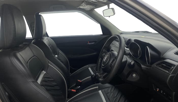 2021 Maruti Swift VXI, CNG, Manual, 52,040 km, Right Side Front Door Cabin