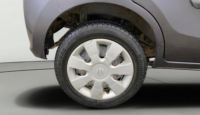 2019 Maruti Alto K10 VXI, Petrol, Manual, 37,870 km, Right Rear Wheel