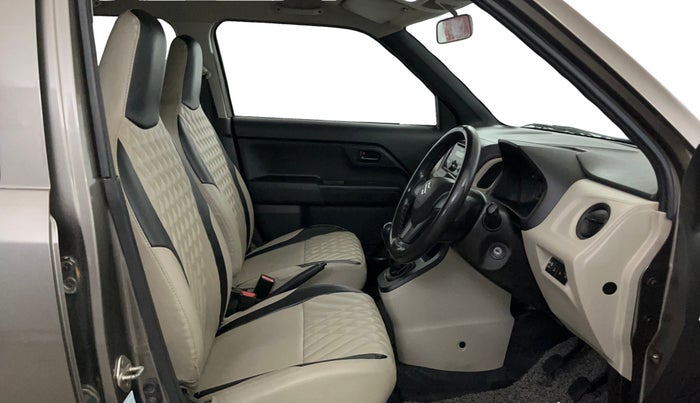 2021 Maruti New Wagon-R LXI CNG 1.0, CNG, Manual, 48,471 km, Right Side Front Door Cabin