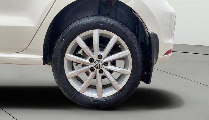 2018 Volkswagen Polo HIGHLINE PLUS 1.0 16 ALLOY, Petrol, Manual, 73,237 km, Left Rear Wheel