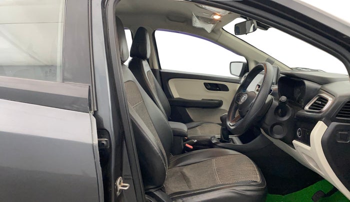 2021 Tata ALTROZ XT PETROL, Petrol, Manual, 56,042 km, Right Side Front Door Cabin