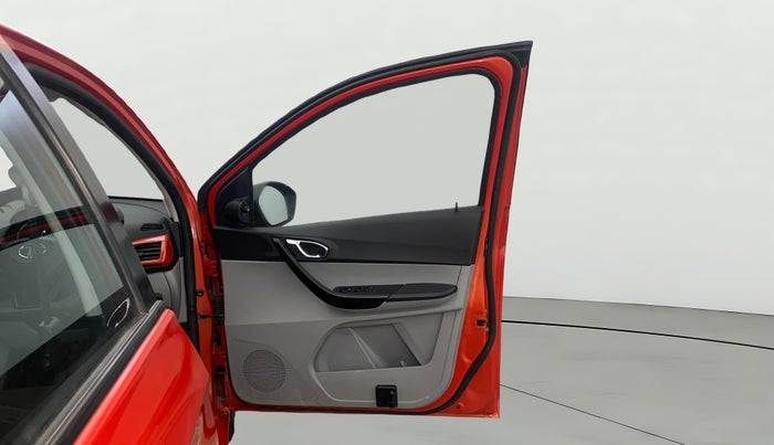 2020 Tata Tiago XZ PLUS PETROL, Petrol, Manual, 27,399 km, RHS Front Door