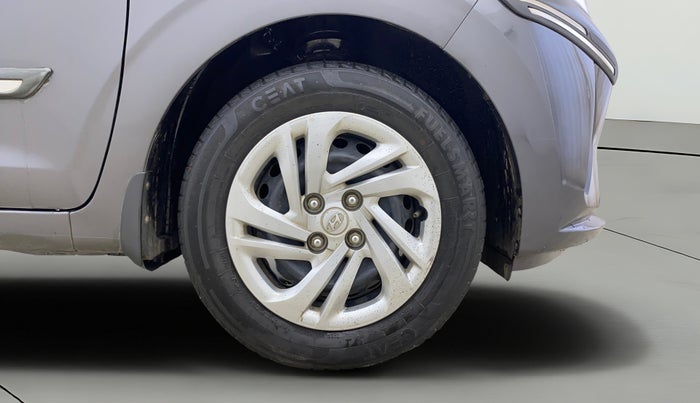 2021 Hyundai AURA S 1.2 CNG, CNG, Manual, 36,554 km, Right Front Wheel