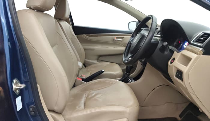 2021 Maruti Ciaz ALPHA  AT 1.5 SHVS PETROL, Petrol, Automatic, 37,832 km, Right Side Front Door Cabin