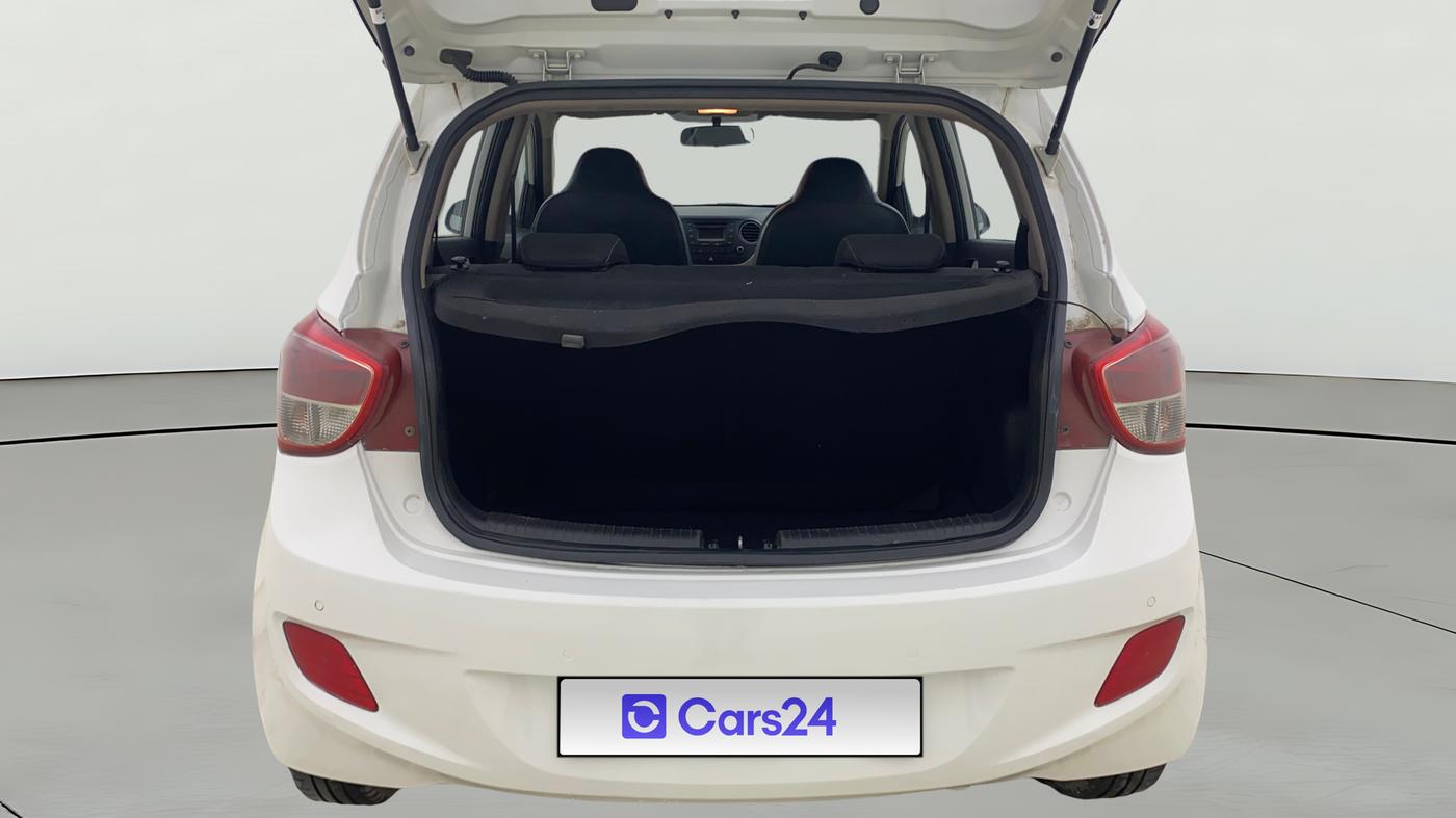 2013 Hyundai Grand i10 ASTA 1.1 CRDI, Diesel, Manual, 92,533 km, Boot Open Zoomed View