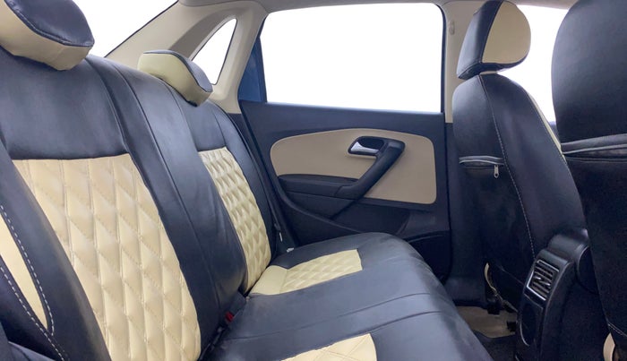 2016 Volkswagen Ameo HIGHLINE1.2L, Petrol, Manual, 50,541 km, Right Side Rear Door Cabin