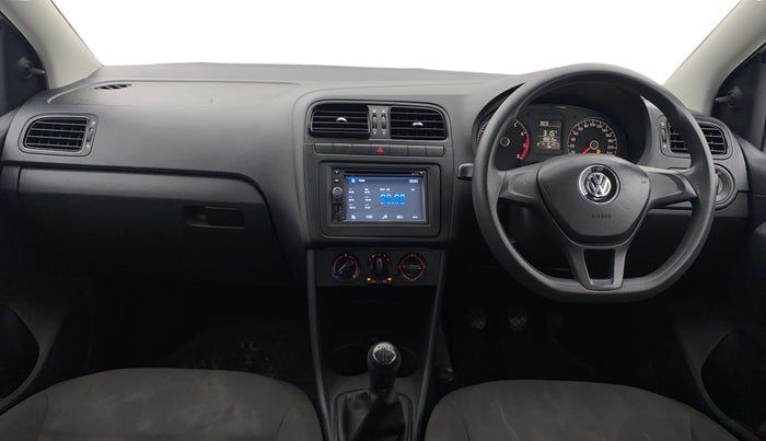 2017 Volkswagen Ameo TRENDLINE 1.2L, Petrol, Manual, 80,212 km, Dashboard