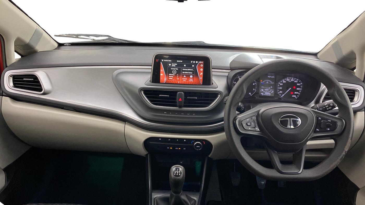 2022 Tata ALTROZ XT PETROL, Petrol, Manual, 25,569 km, Dashboard