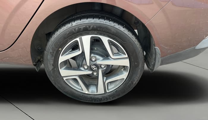 2021 Hyundai AURA SX PLUS 1.2 AMT, Petrol, Automatic, 47,258 km, Left Rear Wheel